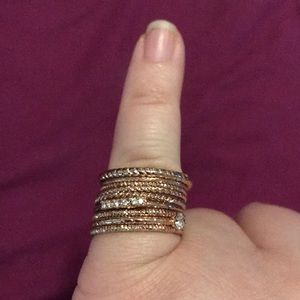 Set of 9 rose gold rings
